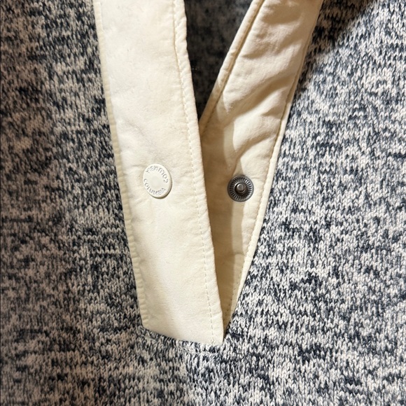 Columbia Gray and White Women's Sweatshirt - Picture 5 of 8